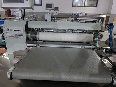 Máquina Automática de Rotulagem e Corte de Tubos de Papel (com cola branca), WT-580X