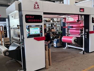 Máquina de laminação sem solvente
